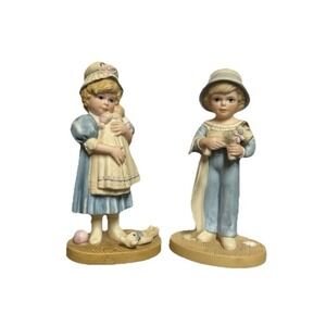 Ashley Belle Victorian‎ Children Figurines Lot of 2 Boy Girl Resin 1990s Decor